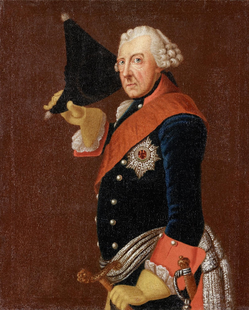 Friedrich der Gro�e � Mit Dreispitz in der Hand gr��end, Werkstatt Heinrich Franke, um 1780; Berlin, DHM